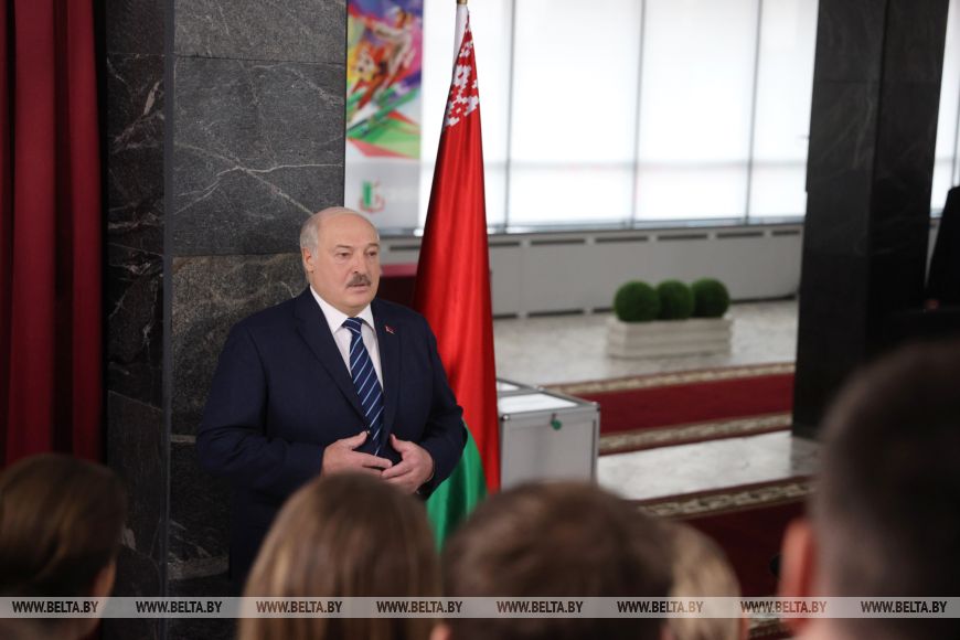 Не захочет Армения быть в ОДКБ - оно не рухнет, не разрушится: Лукашенко