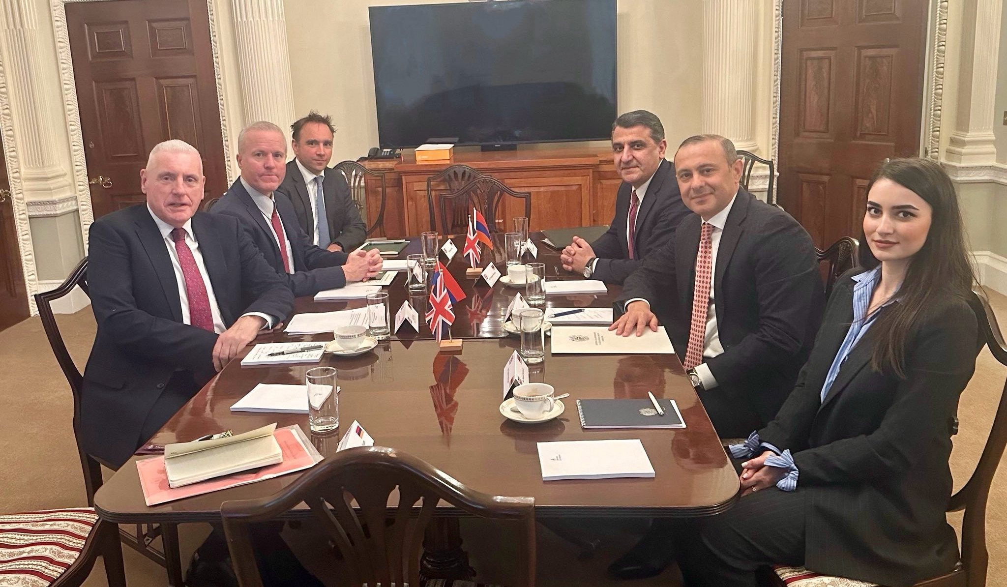 Армения–Великобритания: новый этап в оборонном сотрудничестве