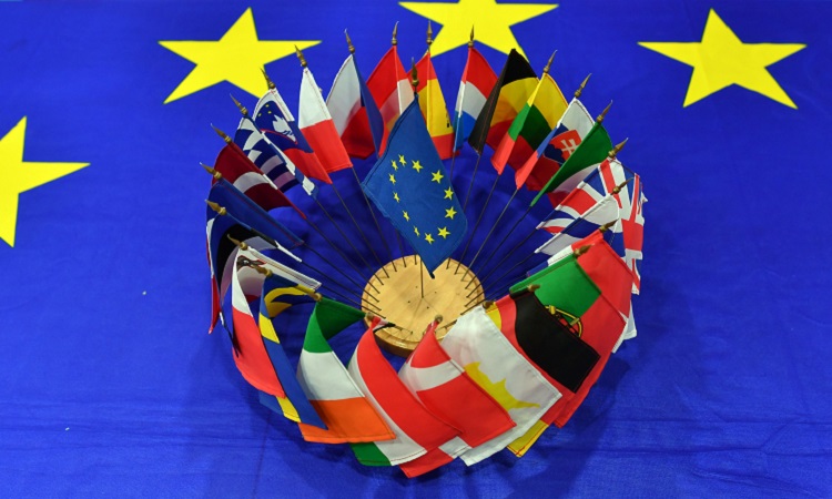 ЕС изменит правила предоставления гражданства