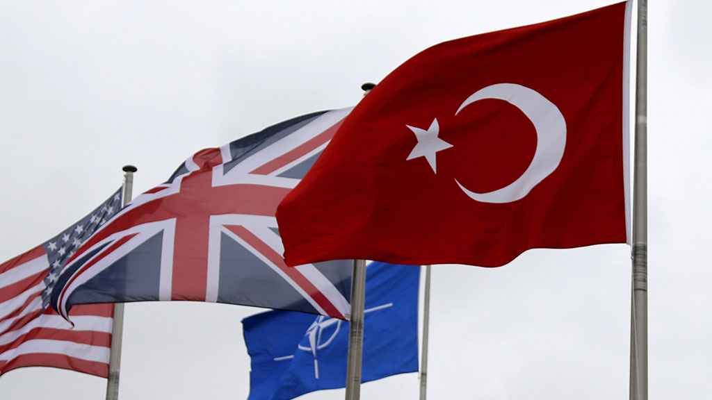 Экс-командующий силами НАТО: Турция превратится в одного из ведущих игроков глобальной политики