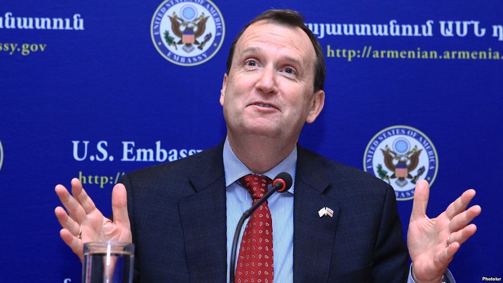 Посол США призвал Армению стать 