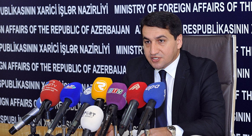 МИД Азербайджана назвал оценки посредников безадресными, а само заявление стандартным