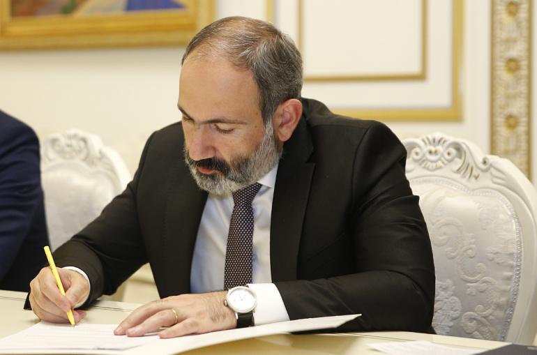 Пашинян назначил двух новых заместителей главы ГКС 