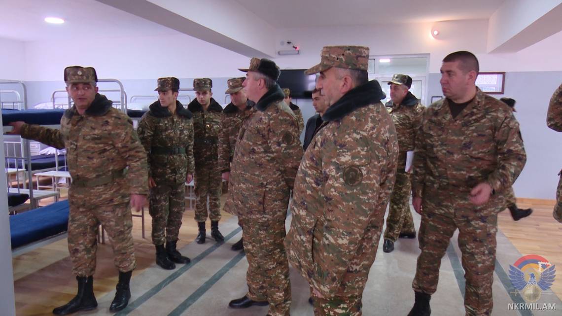 Командующий Армией обороны Арцаха посетил воинскую часть на юго-востоке республики