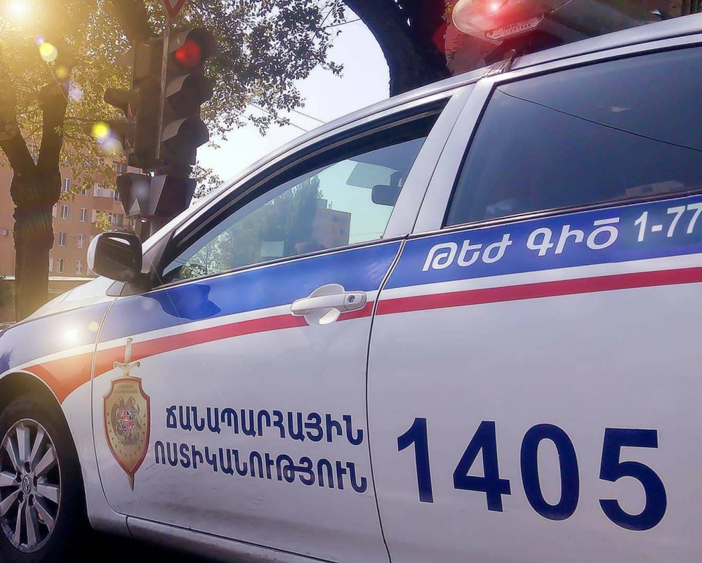 Երևանում «Միցուբիշիի» վարորդը հարբած վիճակում ծեծել է իրենց կանգնեցրած ոստիկանին