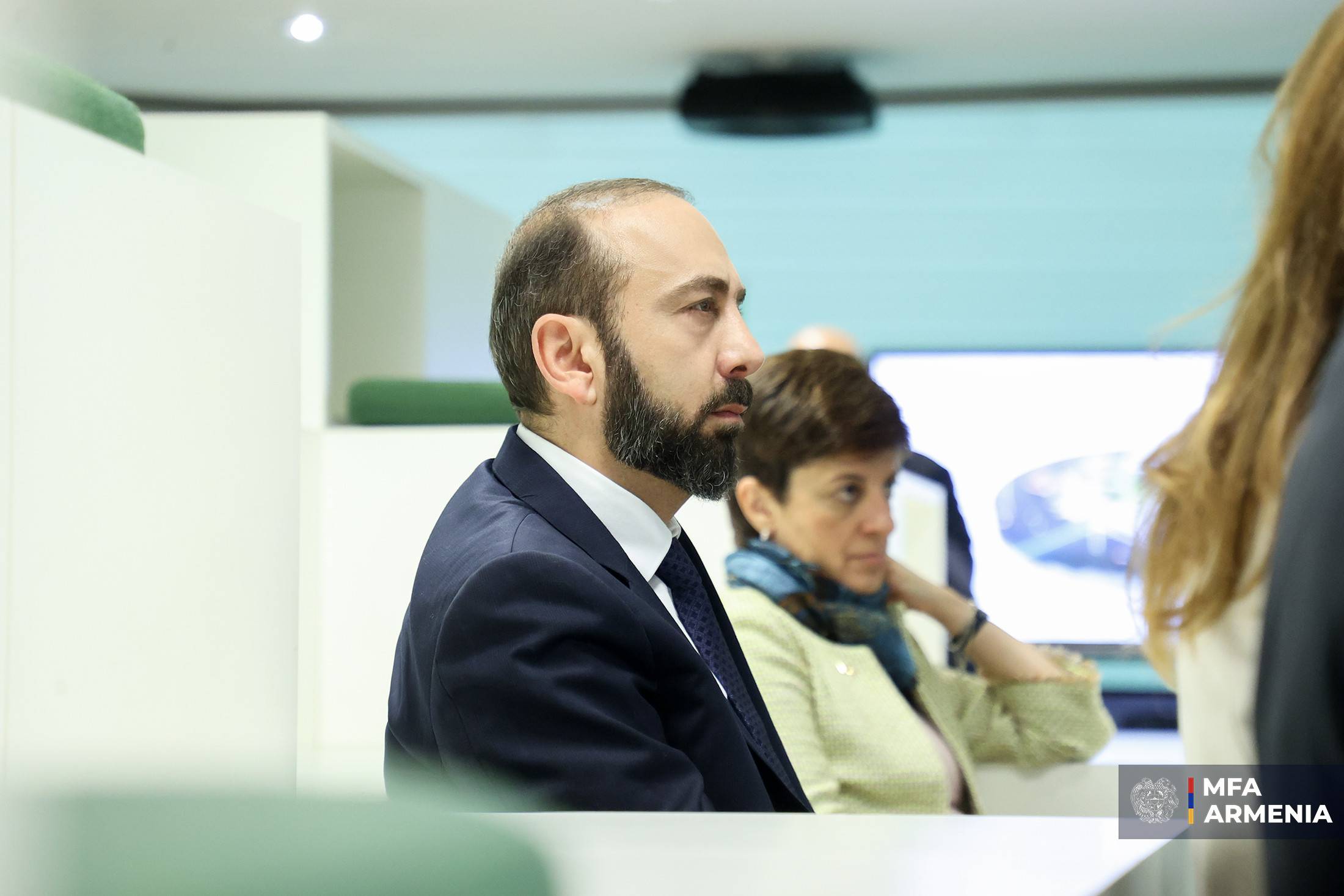 Глава МИД Армении посетил в Копенгагене компанию State of Green