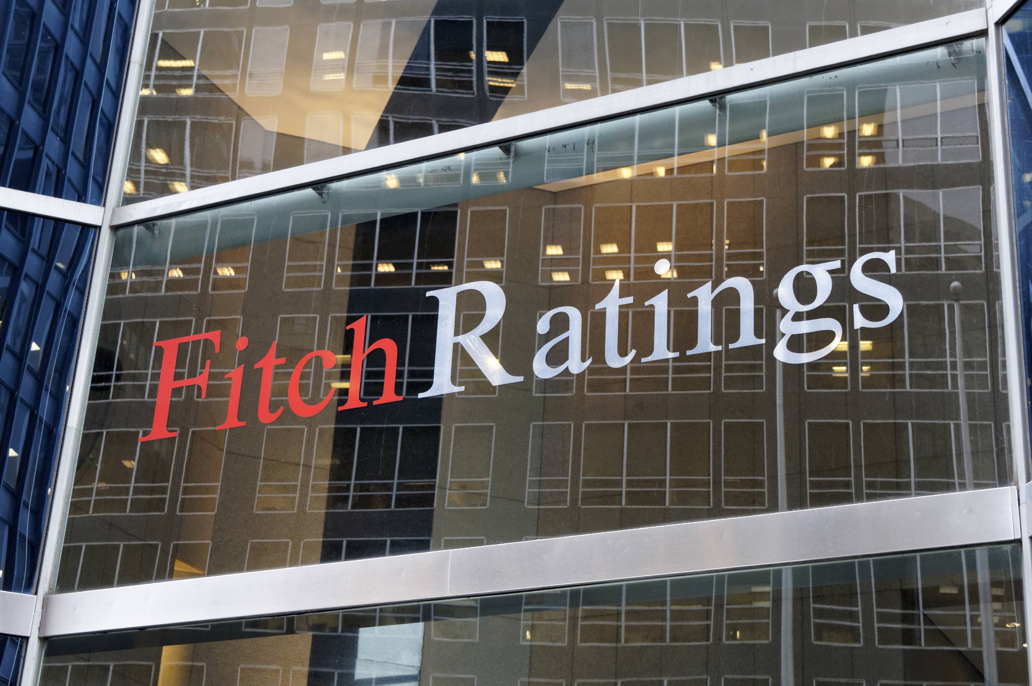 Fitch Ratings. Ադրբեջանը առաջինն է Հարավային Կովկասում