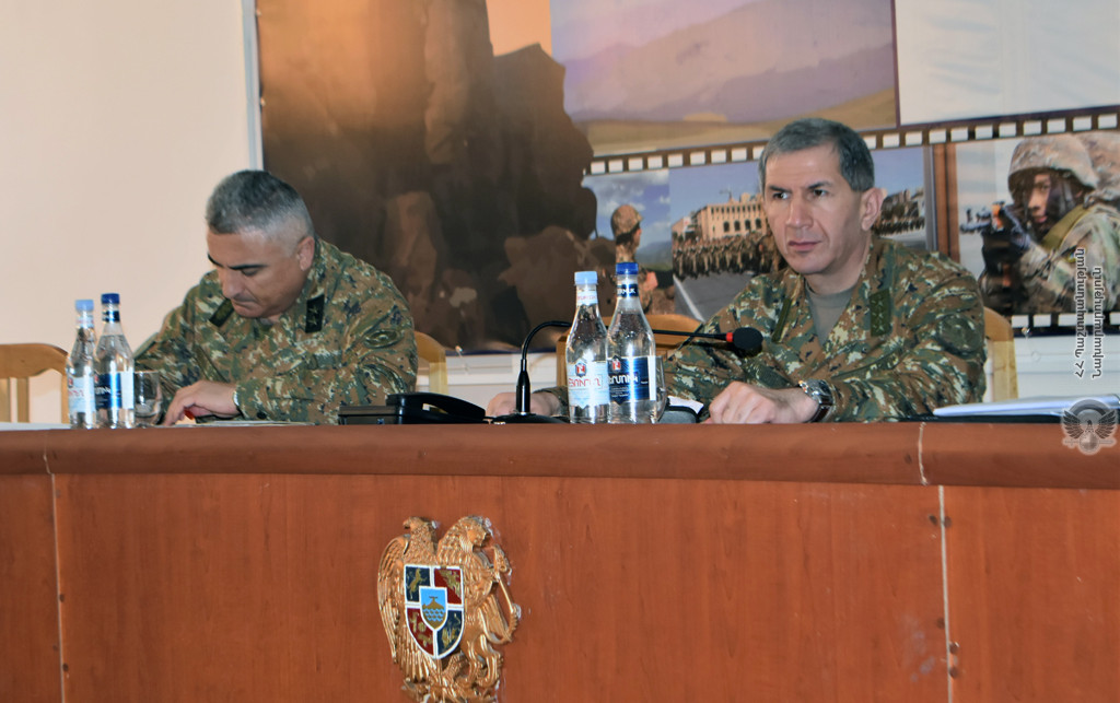 Начальник Генштаба ВС Армении посетил 1-е и 4-е армейские соединения