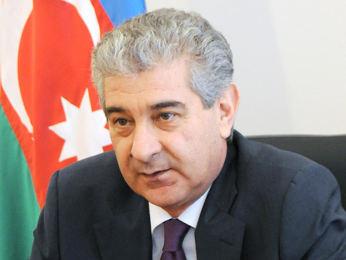Все 123 кандидата от правящей партии Азербайджана прошли официальную регистрацию
