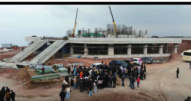 Հիսուս Քրիստոսի արձանի շինաշխատանքներին քաղաքացիների ներգրավվածությունն օրեցօր ավելանում է