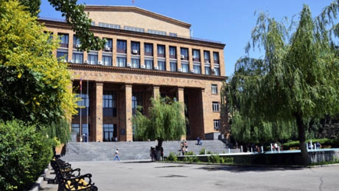 Ձերբակալվել է 4 անձ, այդ թվում՝ ԵՊՀ  ամբիոնների վարիչները