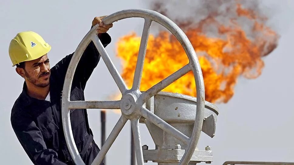 Иран объявил об обнаружении 40 новых месторождений нефти и газа