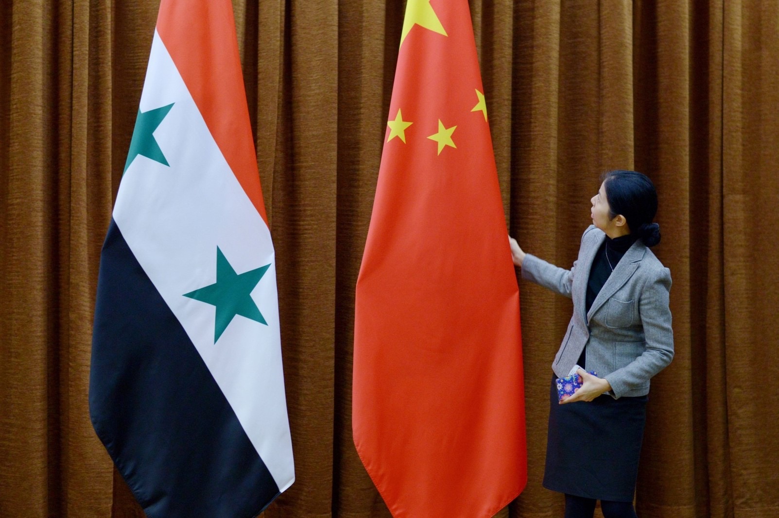 Китай заявил о поддержке Сирии в защите ее суверенитета и территориальной целостности