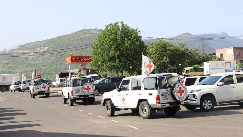 Արցախից 10 բուժառուներ ուղեկցողների հետ միասին տեղափոխվել են Հայաստանի ԲԿ-ներ