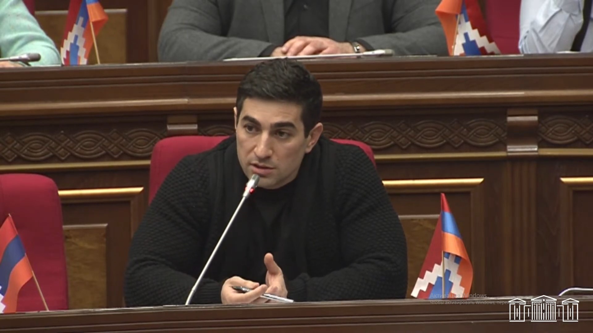Кочарян – Пашиняну: Вы премьер Армении или азербайджанский риелтор?
