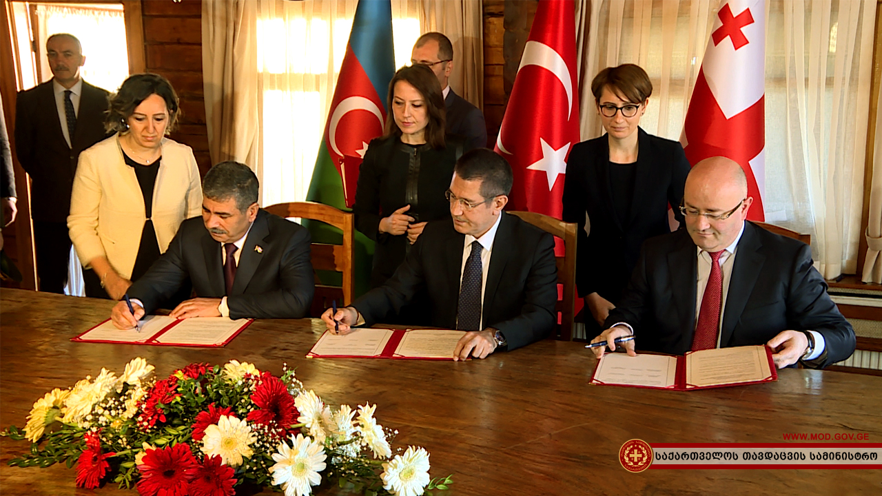 Военное сотрудничество между Баку, Анкарой и Тбилиси приобрело более значимый характер