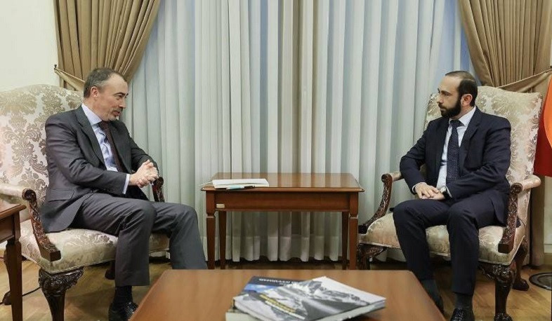 Мирзоян и Клаар обсудили вопросы, стоящие на повестке партнерства Армении и ЕС
