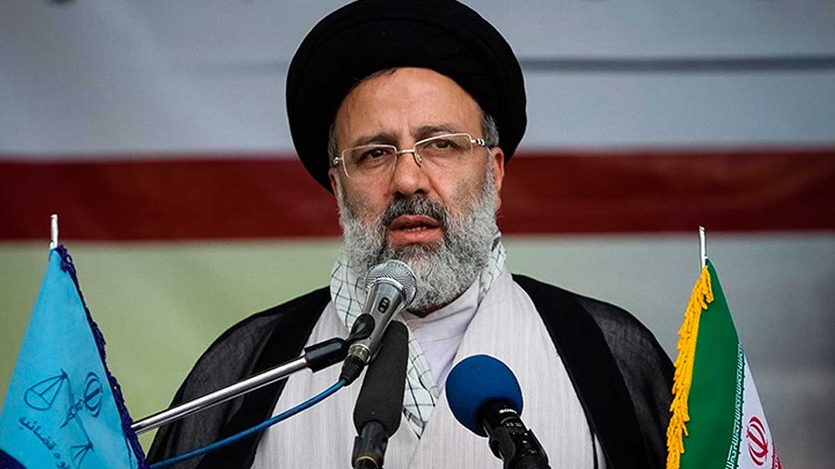 Президент Ирана призвал разобраться с прибрежной территорией на Каспии