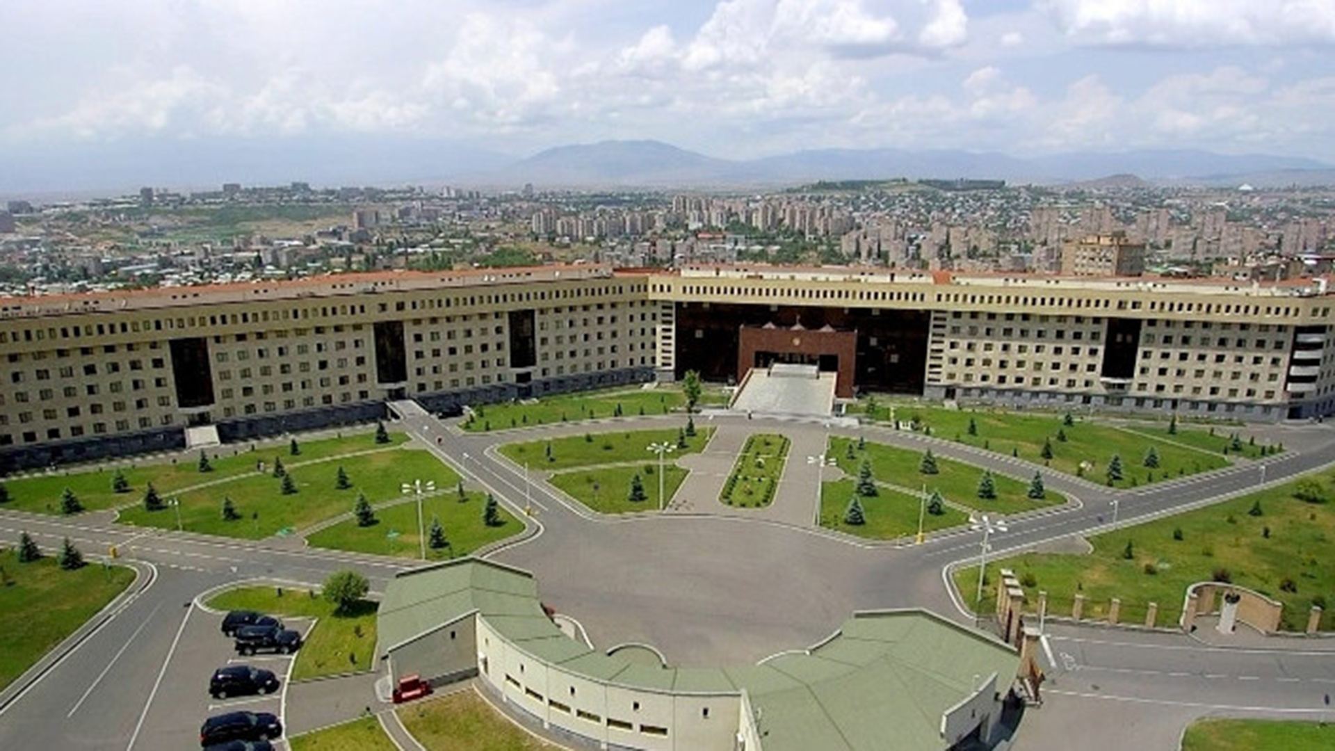 Перепутали: МО Азербайджана свои потери выдает за армянские 