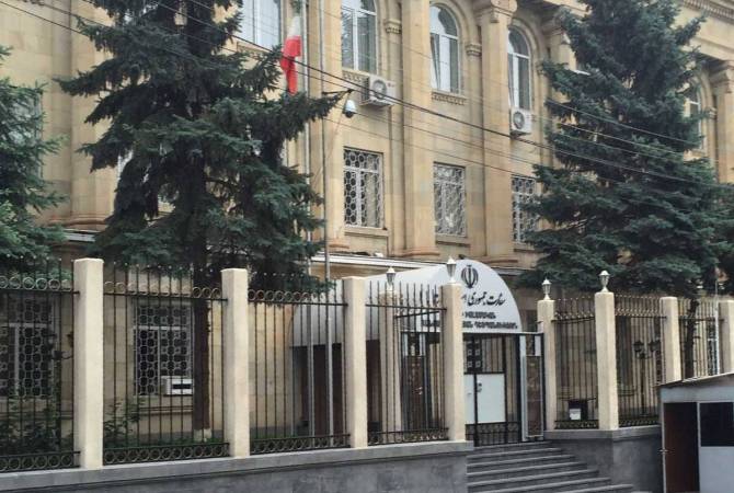 Посольство Ирана подчеркнуло двойную важность гарантии передвижения по дороге Капан-Горис
