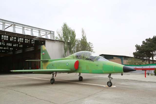 Иран разрабатывает новый реактивный учебный самолет-истребитель 