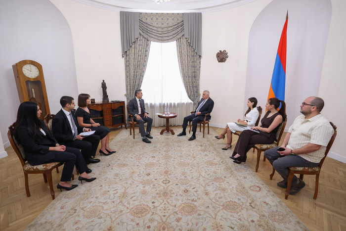 Թարիք Մահմուդը գոհունակություն է հայտնել Հայաստանի բանկային համակարգից