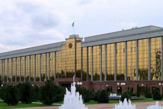 Узбекистан намерен стать государством-наблюдателем в ЕАЭС