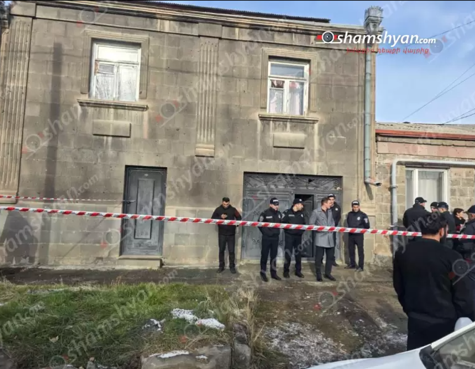 В Гюмри 37-летний мужчина убил своих родителей