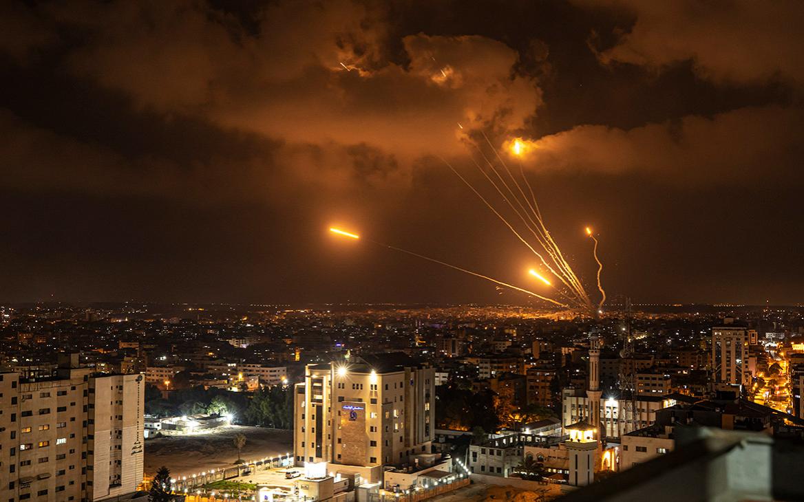 Армия Израиля сообщила о серии ударов по целям 