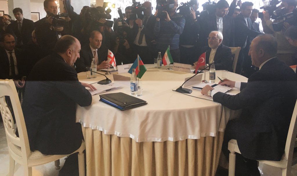 В Баку проходит встреча глав МИД Азербайджана, Турции, Ирана и Грузии