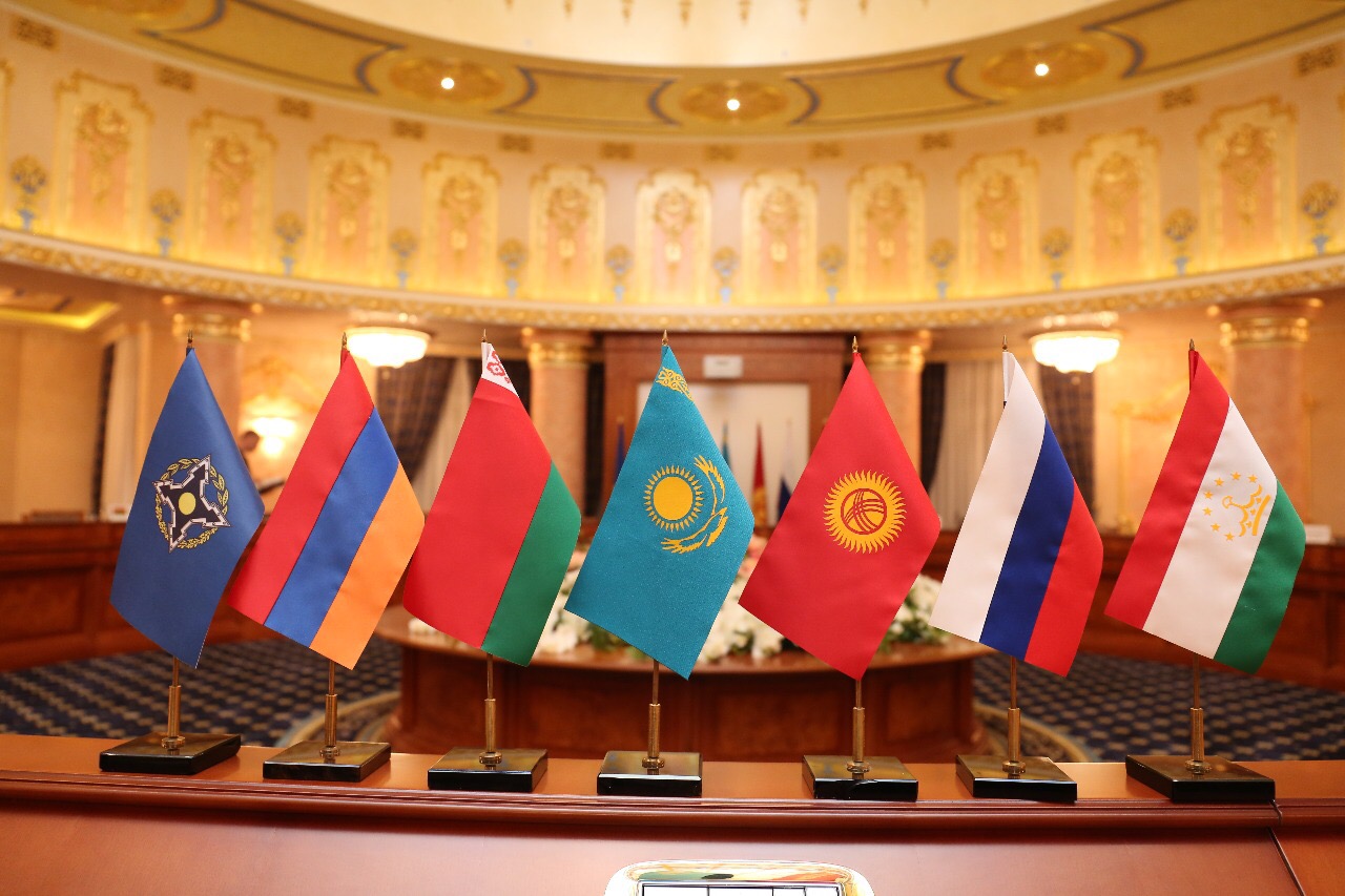 Хикмет Гаджиев: Азербайджан не планирует вступать в ОДКБ