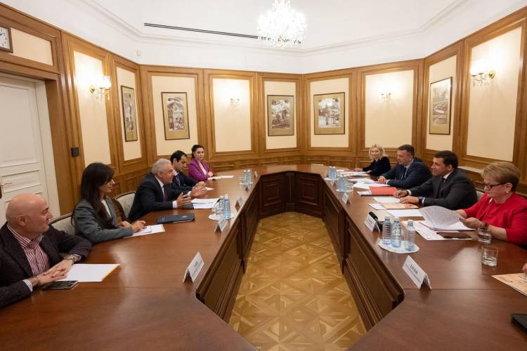 Посол РА в России и губернатор Свердловской области обсудили вопросы сотрудничества