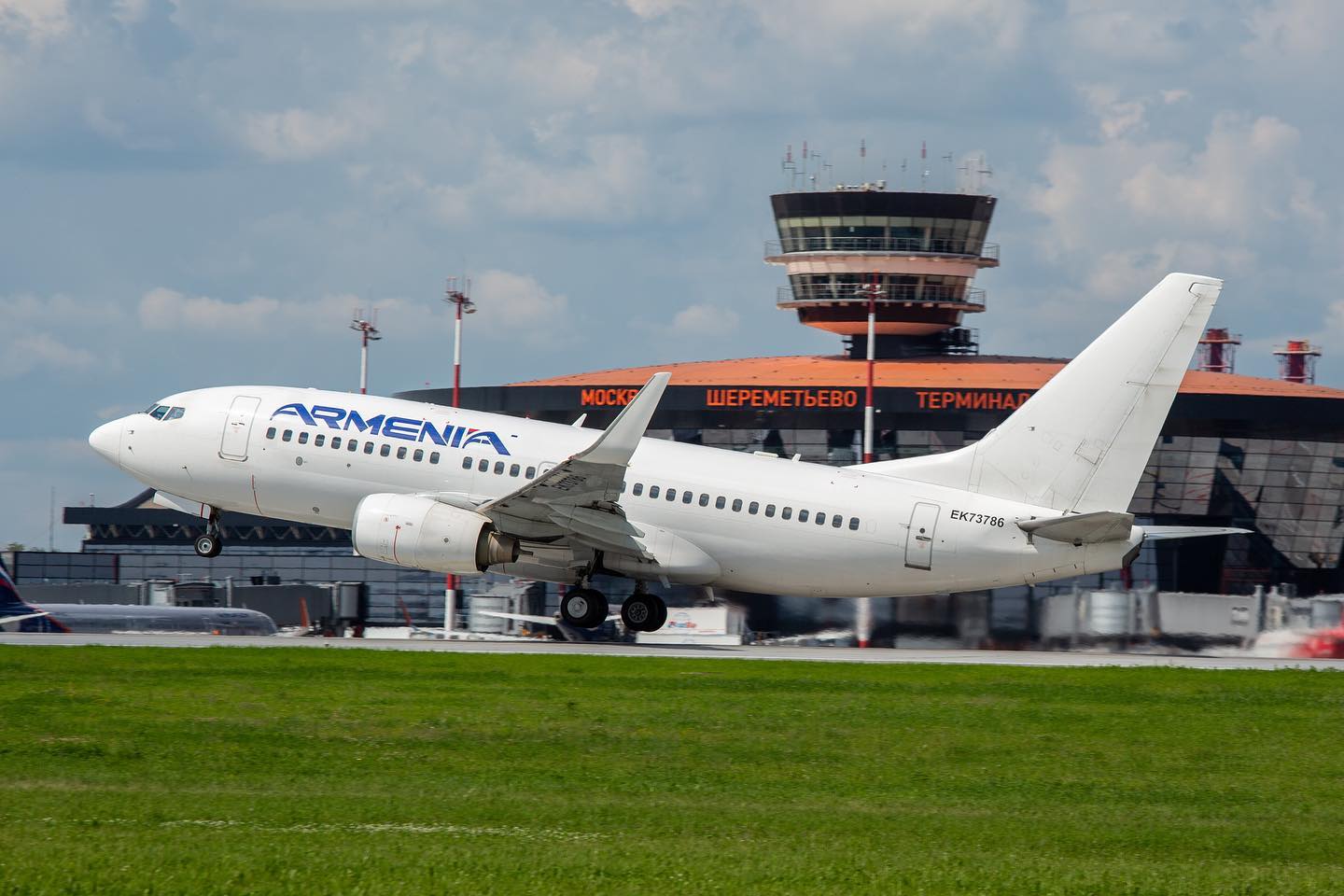 «Արմենիա» ավիաընկերությունը կիրականացնի չվերթեր դեպի «Շերեմետևո» օդանավակայան