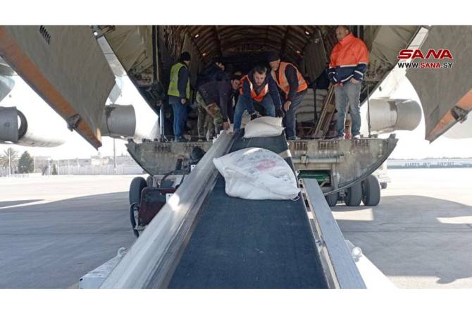 Второй армянский самолет с гуманитарной помощью приземлился в аэропорту Алеппо