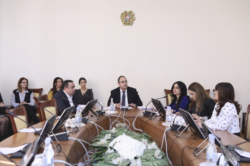 В парламенте Армении состоятся слушания по судебно-правовым реформам