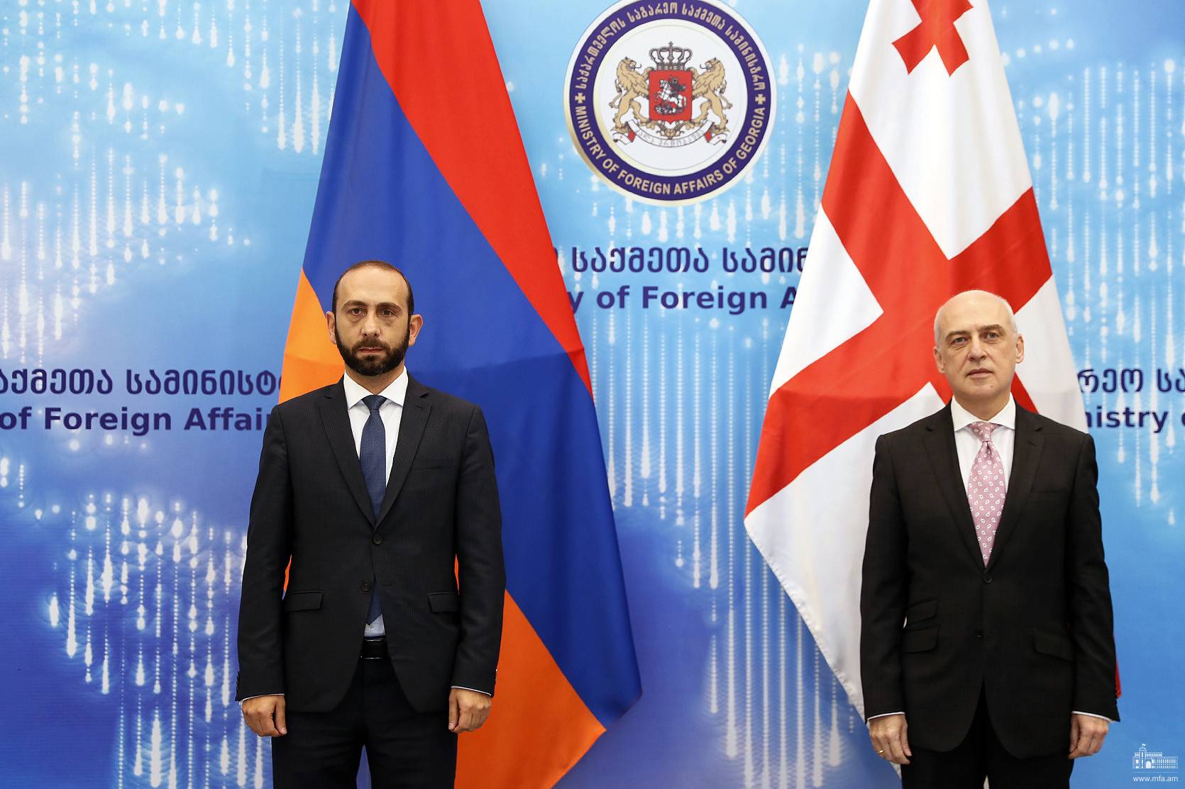 Главы МИД Армении и Грузии отметили важность разблокирования региональных коммуникаций