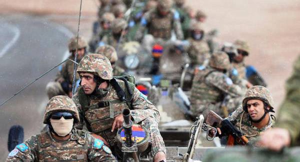 Армения рассчитывает с помощью России построить мощную армию - Григорян