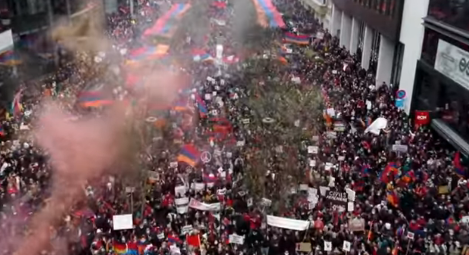 Армяне в центре Брюсселя требуют осуждения агрессии против Арцаха (ВИДЕО)