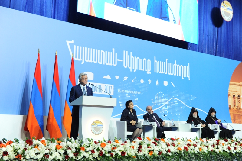 Демографические тенденции чрезвычайно тревожны: президент Армении заговорил о репатриации