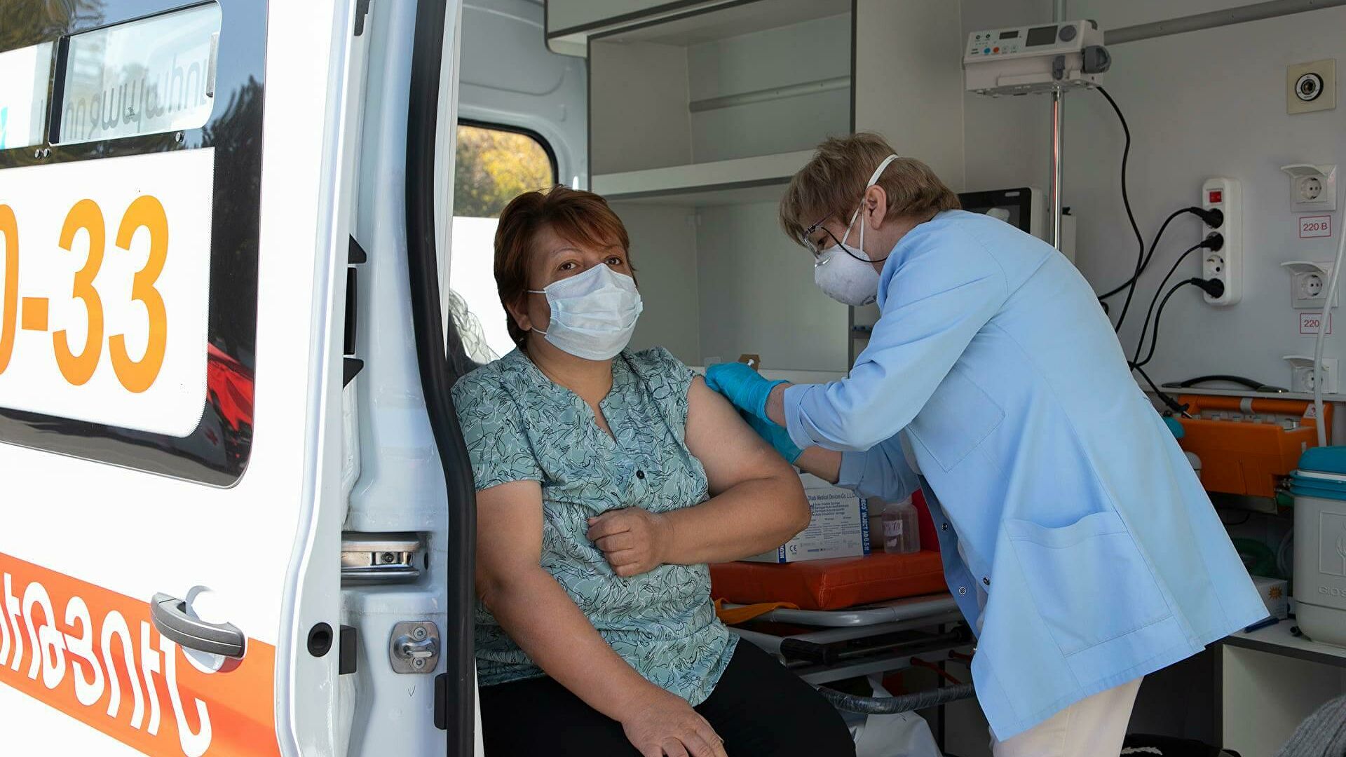 Чаще всего россияне в 2021 году для иммунизации от коронавируса ездили в Армению
