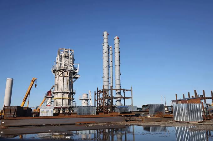  Единственный НПЗ Грузии отказался от нефти из России из-за угрозы санкций ЕС 