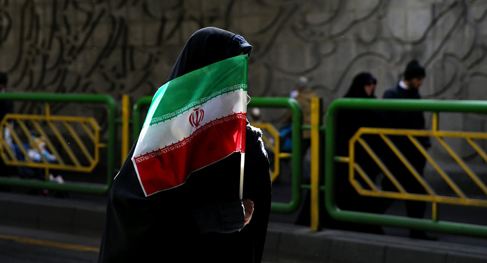 Liberation: демонстрация военной силы со стороны США ставит Иран в щекотливое положение 