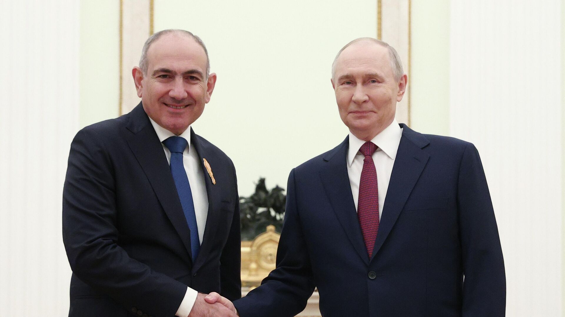 Пашинян после выборов намерен встретиться с Путиным