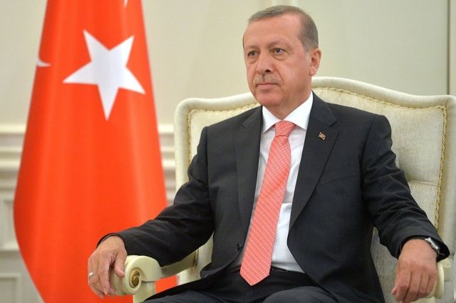 Лидер турецкой оппозиции назвал Эрдогана диктатором и не поздравил с победой