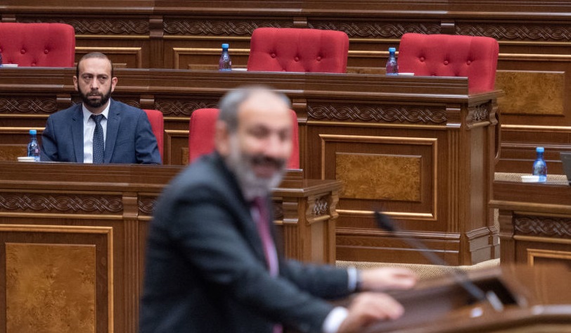 Мирзоян единогласно избран председателем НС Армении 