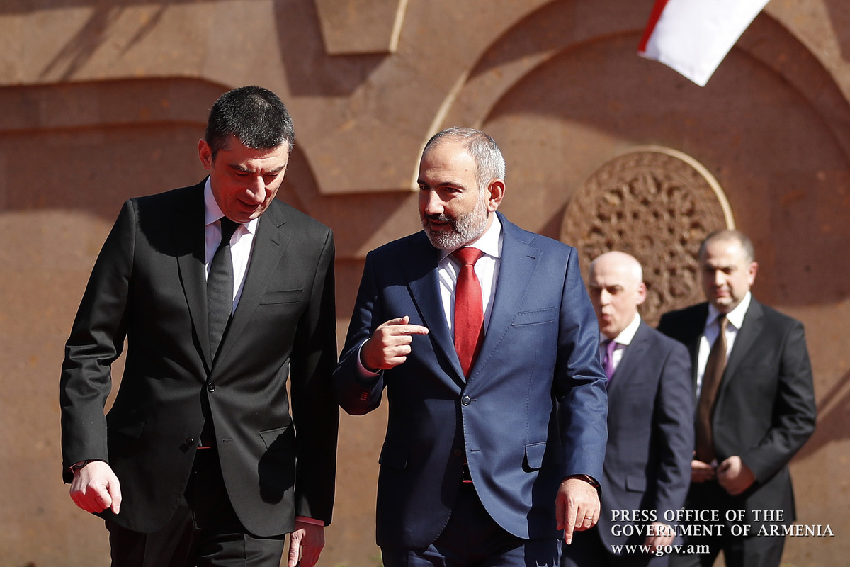 Тесные связи между Грузией и Арменией будут и впредь углубляться - Гахария  