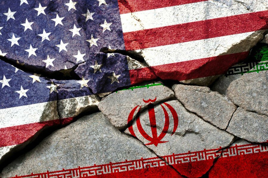 МИД Ирана выразил протест США из-за американских угроз в отношении иранских кораблей