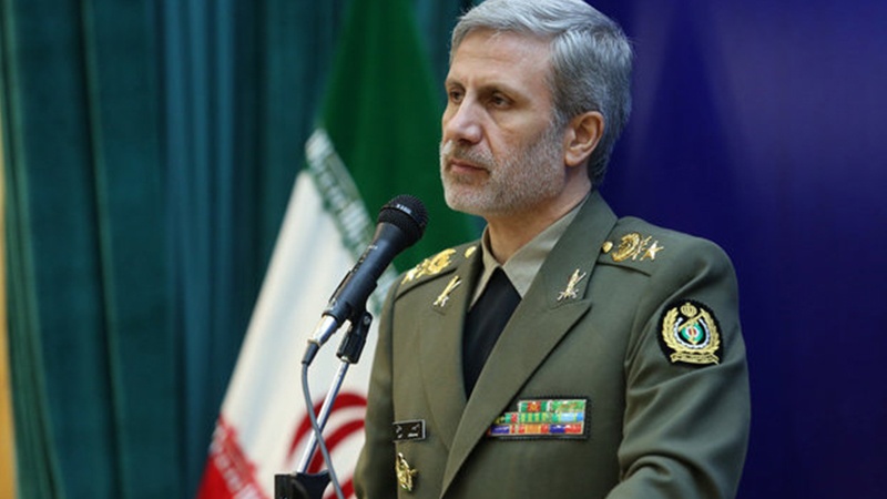 Министр обороны Ирана едет в Баку обсудить укрепления военного сотрудничества