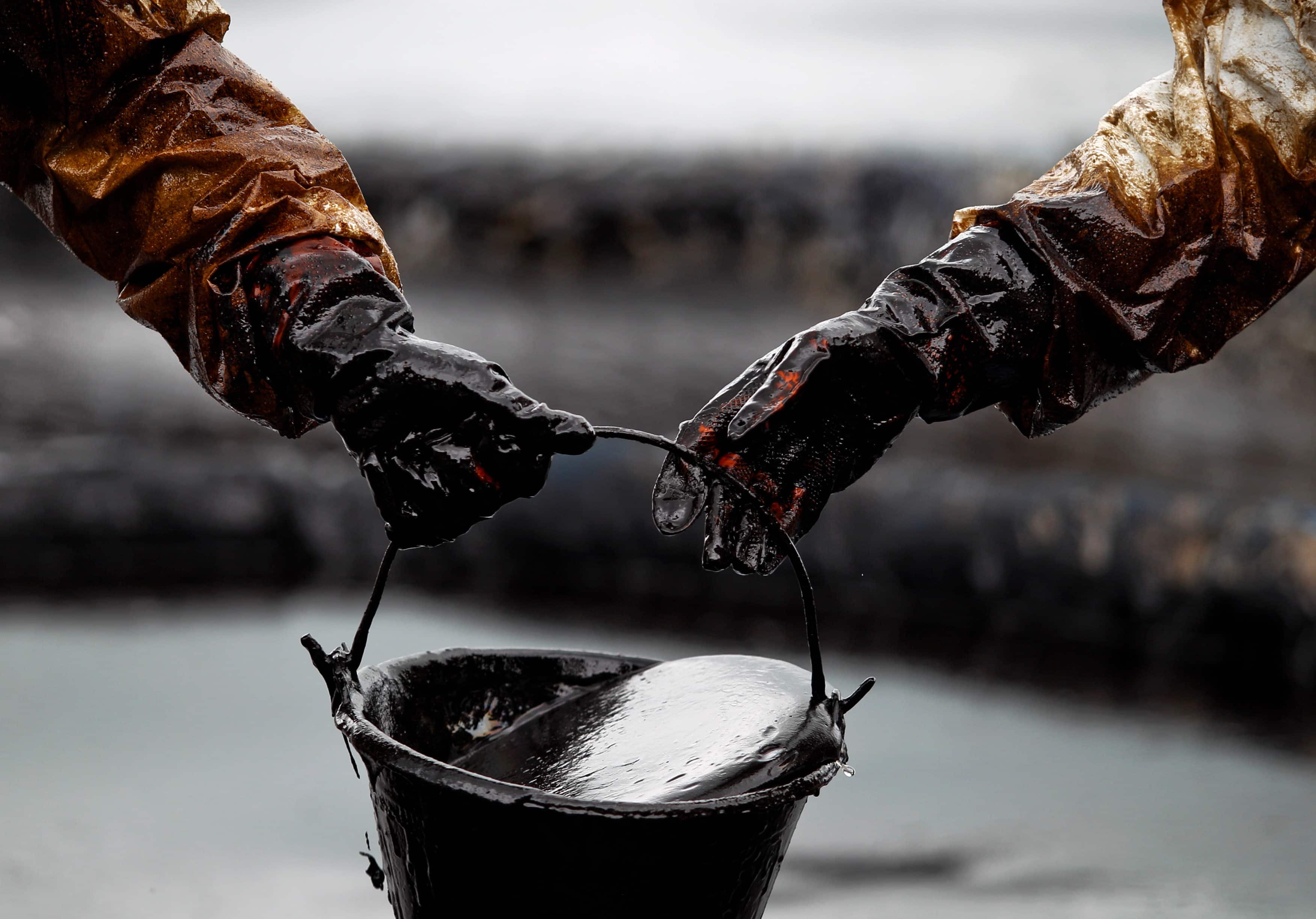 Цена на нефть Brent достигла максимума с 2018 года — $77,35 за баррель 