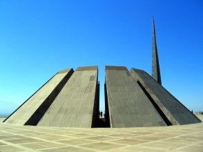 Ֆրանսիայի՝ ԱԳՆ եվրոպական հարցերով լիազոր նախարարը այցելել է Ծիծեռնակաբերդ